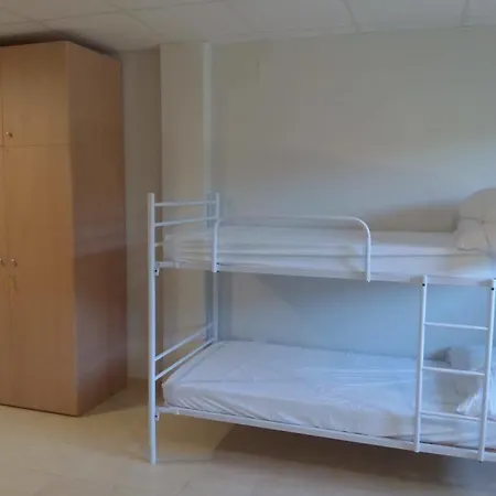 Hotel La Roca Parda *